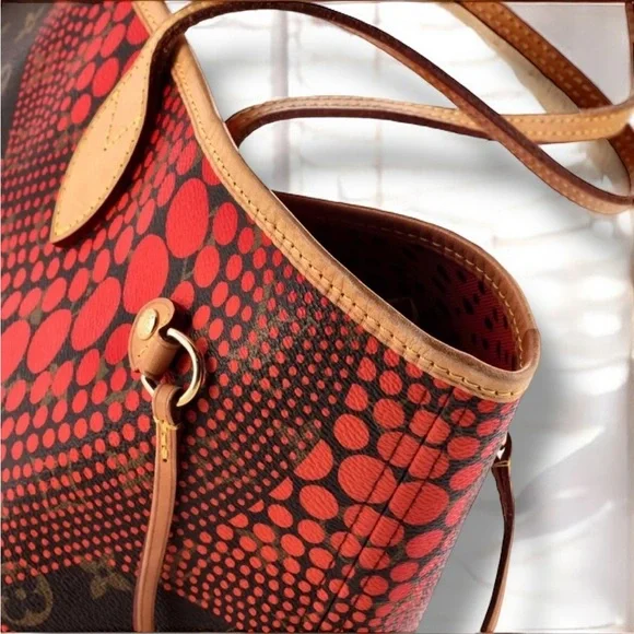 Louis Vuitton Neverfull Tote COA Limited Edition Kusama Waves Monogram Canvas MM - Picture 8 of 15